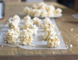 How to Make Popcorn Balls