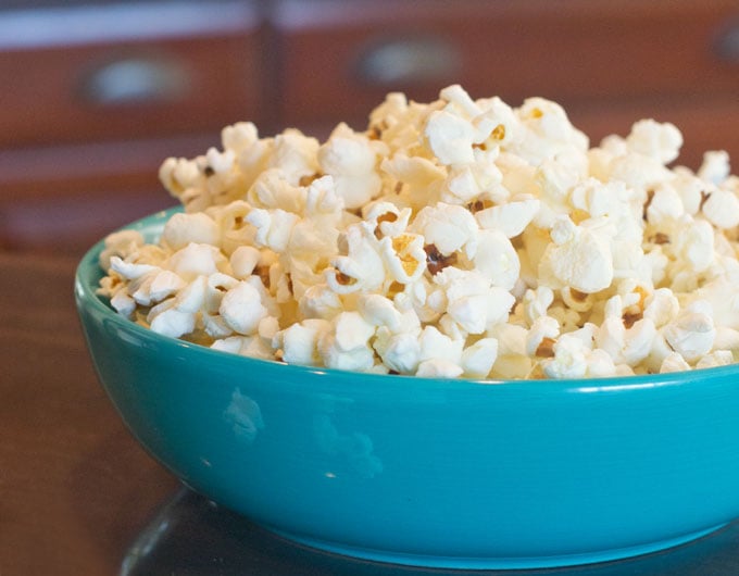 Easy Stovetop Popcorn: How To Pop Popcorn On Your Range!