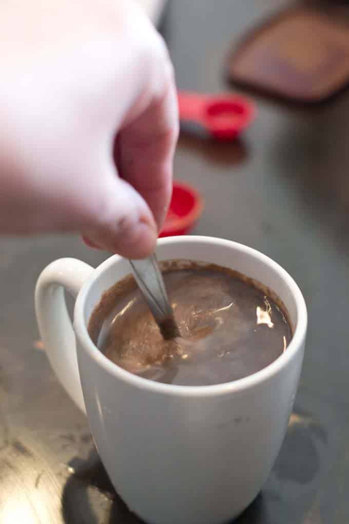 How to microwave hot cocoa 