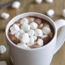 Homemade Mini Marshmallows - Perfect For Cocoa - TheCookful