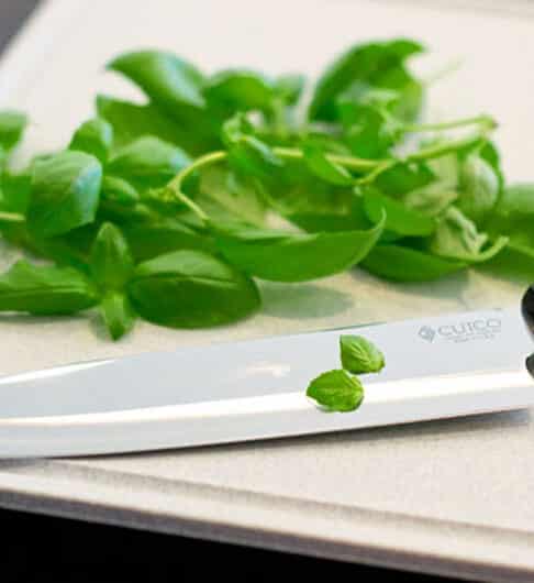 How To Chop Herbs