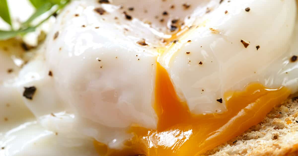 Poached eggs are one of those potentially tricky things to master. Never fear! We've got you covered with 10 tips that will make you the best egg poacher in the west!