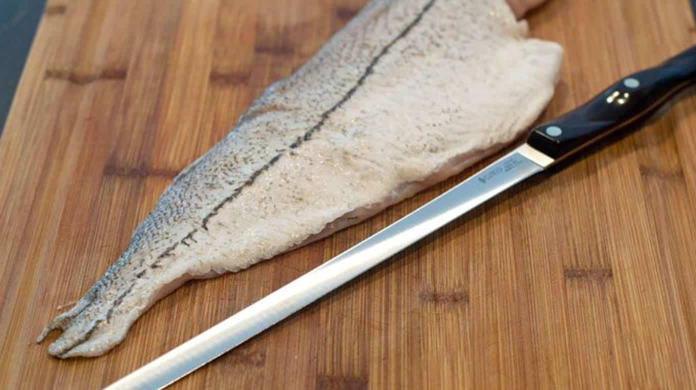 fish knife how to use
