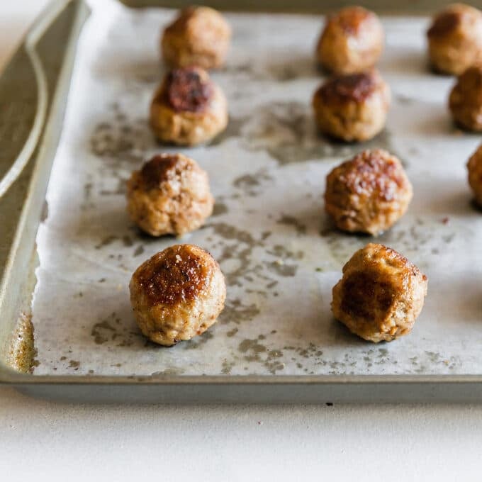 How to Bake Meatballs - So Crispy! - TheCookful